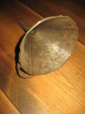 Gammel trakt ca 13 cm høg