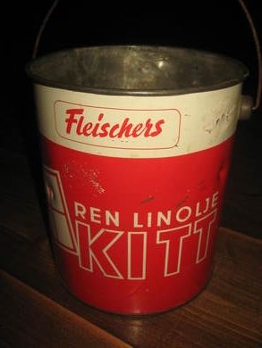 Boks med hank, Fleischer REN LINOLJE KITT,ca 16 cm i diameter, 20 cm høg.