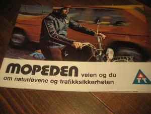MOPEDEN. Utgii av Trygg Trafikk, 70 tallet.
