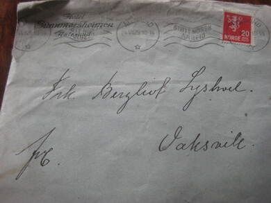 &Aring;lesund 1929 fra Hotell Sunnm&oslash;rsheimen med innhold