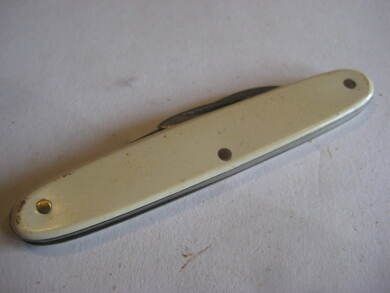 Foldekniv til din samling? Dette er kniv nr 44