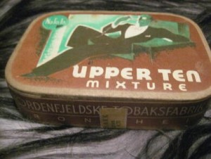 Upper Ten mixture, fra Nordenfjeldske Tobakksfabrik, Trondheim, 50 tallet