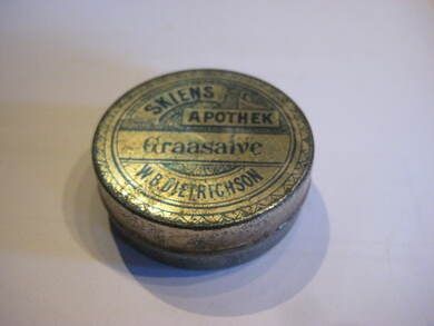 Graasalve fra SKIENS APOTEK W B DIETRICHSON tidleg 1900