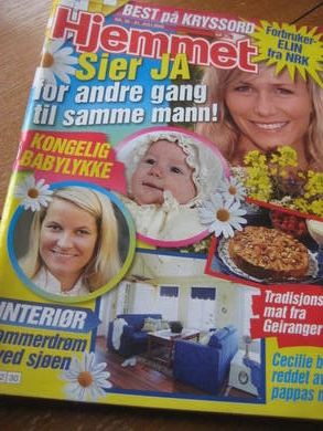 2003 nr 030 HJEMMET HAAKON OG METTE MARIT