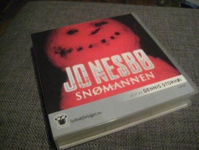 NESBØ JO: SNØMANNEN Krim lest av Dennis Storhøi Ca 14 5 timer