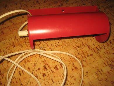 Vegglampe i metall noe for deg?