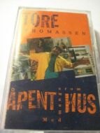 THOMASSEN TORE: &Aring;PENT HUS med mange rom