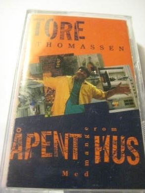 THOMASSEN TORE: &Aring;PENT HUS med mange rom