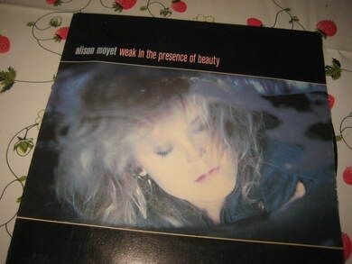 MOYET ALLISON: WEEK IN THE PRECENCE OF BEAUTY 1987