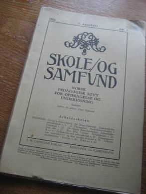 1924 nr 001 SKOLE OG SAMFUND