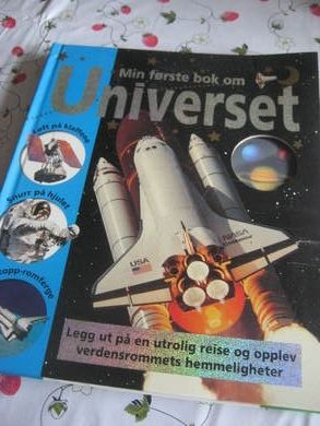 Min første bok om UNIVERSET. 2009