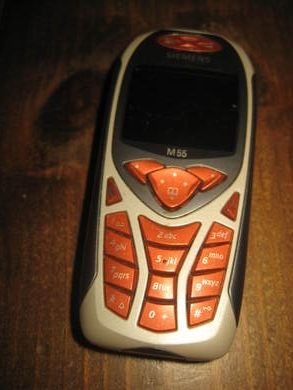 SIEMENS M55 mobiltelefon fra en del år tilbake i tid Dette er mobil nr 6