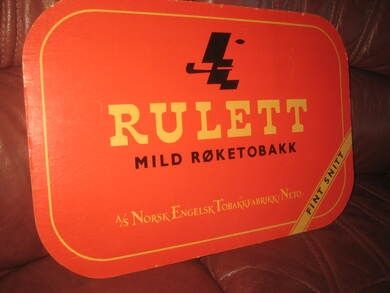 Pen reklameplakat i papp, ca 48*32 cm stor, RULETT MILD RØKETOBAKK, fra Norsk Engelsk Tobakksfabrikk, NETO, 60 tallet