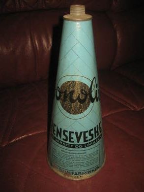 Spesiell boks uten innhold fra BONOLINFABRIKKEN BERGEN PÅ 40 tallet Bonolin RENSEVESKE