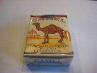 Strøken sigaretteske fra 460.70 tallet, CAMEL,