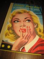 KEENE CAROLYN: Detektiv Nancy Drew og gallionsfigurens gåte Bok nr 28