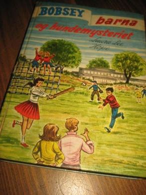 Hope: BOBSEY BARNA og hundemysteriet Bok nr 50