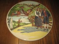 Platte ca 18 cm i diameter NORSK BUNADER SUNNM&Oslash;RE Stavangerflint 60 tallet