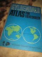 GYLDENDALS ATLAS FOR FOLKESKULEN. 1972