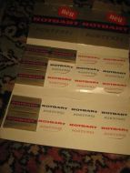 Salsdispenser med uåpna esker med barberblad ROTBART 50-60 tallet Her er det med 6 uåpna barberblad pakker