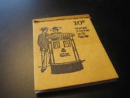 ENGELSK FRIMERKEHEFTE MED NOEN UBRUKTE MERKER 1972