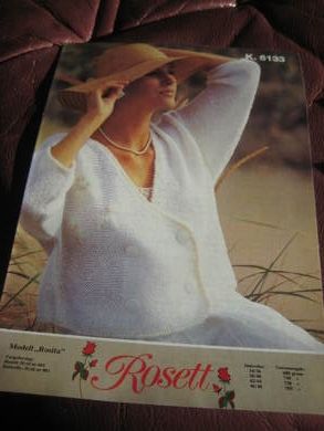 ROSETT, K.6133. ROSITA, størrelse  34/36, 38/40, 42/44