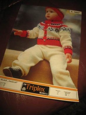 TRIPPEL. K 5007, SMÅTROLL, størrelse  1-2-3 ÅR