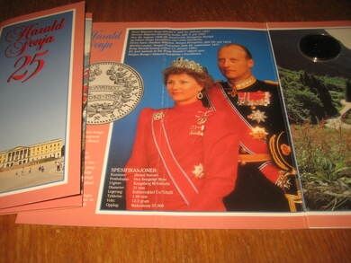 JUBILEUMSMEDALJEN Harald og Sonja SØLVBRYLLUP 25 år Strøken