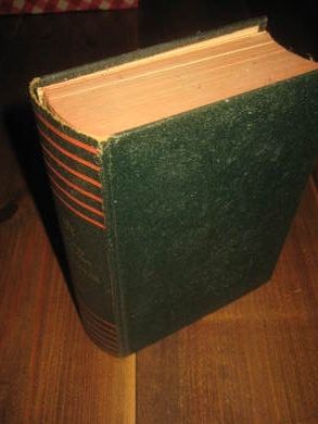 PETROV: GULLKALVEN. 1. UTGAVE, 1946.
