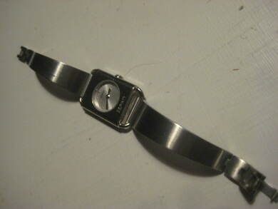 Armbandsur, noe for deg? Dette er ur nr 3. ESPRIT.