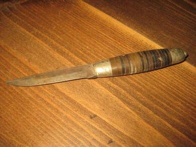 Eldre Toten kniv ca 19 cm lang