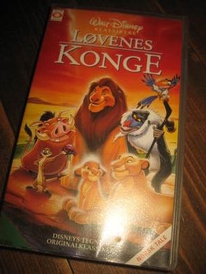 LØVENES KONGE.