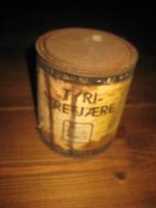 Boks uten innhold TYRI TJÆRE fra Nordiske Destillasjonsværker NODEST 40-50 tallet