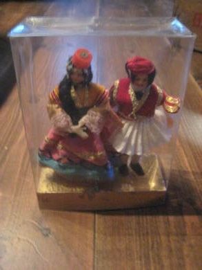 Pakke med gutt og jente med nasjonaldrakt pene 60-70 tallet