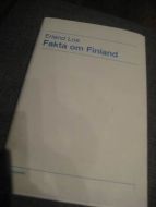 LO, ERLEND: FAKTA OM FINLAND. 2001.