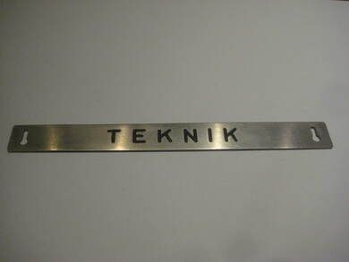 Pent skilt fra 50 tallet, brukt i bibliotek, noe for deg? TEKNIKK.
