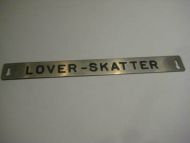 Pent skilt fra 50 tallet, brukt i bibliotek, noe for deg? LOVER, SKATTER.