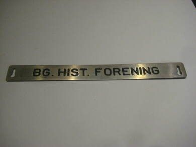 Pent skilt fra 50 tallet, brukt i bibliotek, noe for deg? BG. HIST. FORENING.
