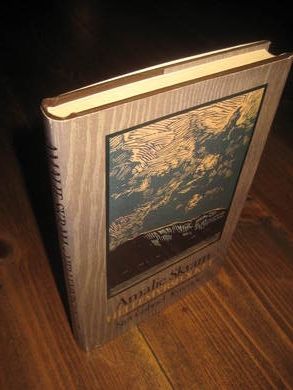 SKRAM, AMALIE: HELLEMYRSFOLKET. Sjur Gabriel - To venner. 1987