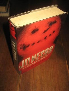 NESBØ, JO: SNØMANNEN. 2007