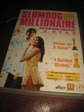 SLUMDOG MILLIONAIRE