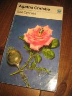 Christie, Agatha: Sad Cypress. 1976