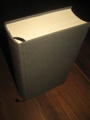 ELSTAD, ANNE KARIN: INNHAUGFOLKET. 2003