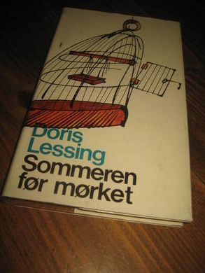 LESSING, DORIS: SOMMEREN FØR MØRKRET. 1976