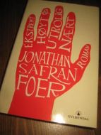 FOER: EKSTREMT HØYT & UTROLIG NÆRT. 2005