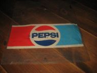 Str&oslash;kent og ubrukt plastnett med reklame for PEPSI 70-80 tallet