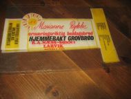 Str&oslash;kent og ubrukt plastpose med reklame for HJEMMEBAKT GROVBR&Oslash;D fra N&AElig;SS & S&Oslash;NN LARVIK 80-90 tallet