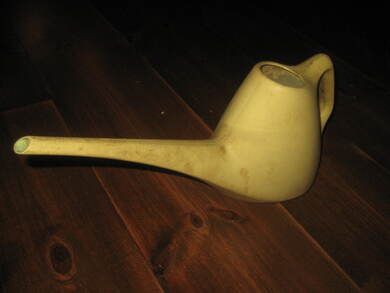 Eldre vannekanne i plast 70 tallet Ca 36 cm lang