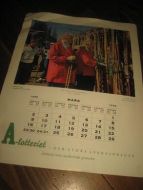 Kallenderblad fra MARS 1958 Pent i glass og ramme til noen som har f&oslash;dselsdag denne m&aring;made Set en ring rundt dato og gi det som et minne Fra A lotteriet 1953