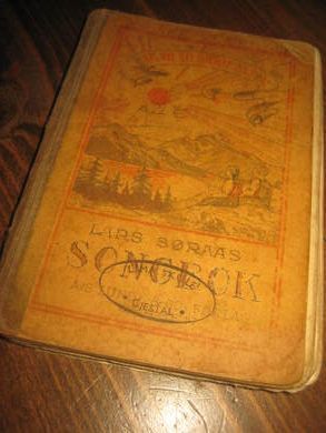 SØRAAS, LARS: SONGBOK FOR LANDSSKULEN. 1929.